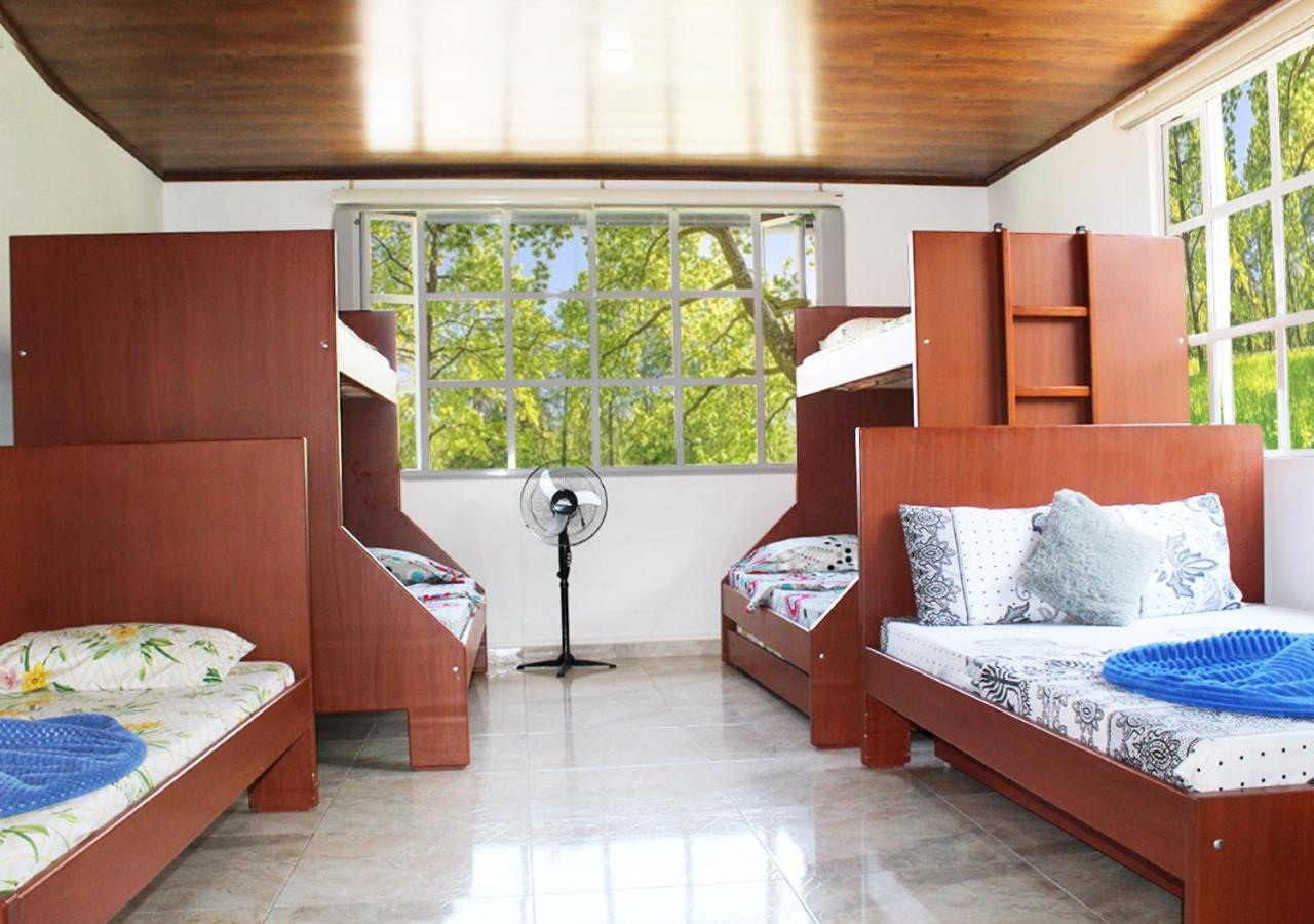 Finca Gladys En Mesitas Del Colegio