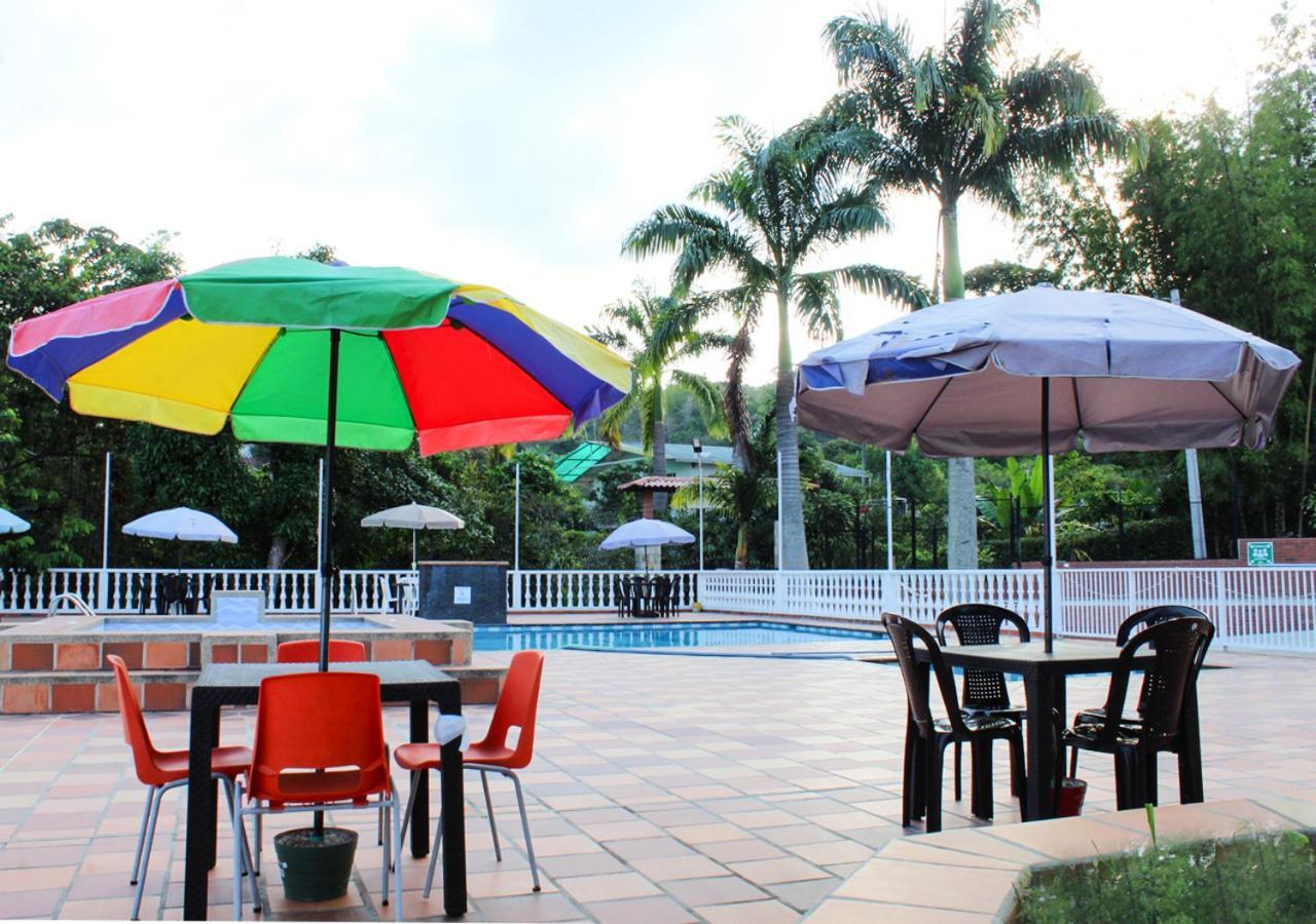 Hotel Finca Gladys En Mesitas Del Colegio El Colegio (Cundinamarca)